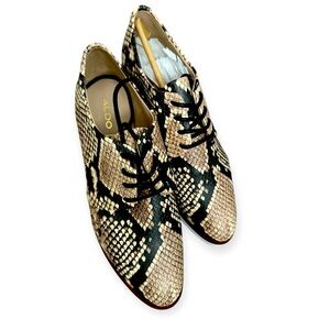 Aldo snake shoe size 7